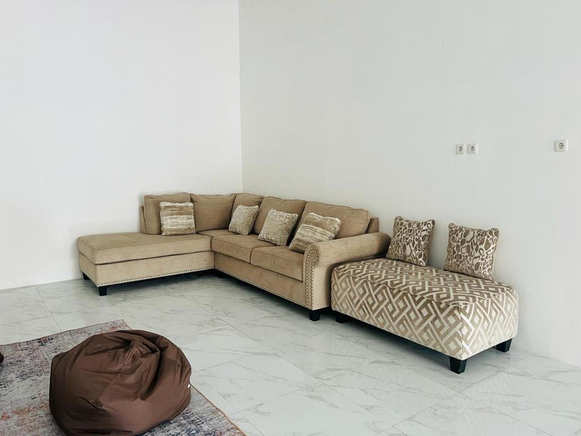 Urbanview Hotel Nimara Ngawi By Reddoorz Экстерьер фото